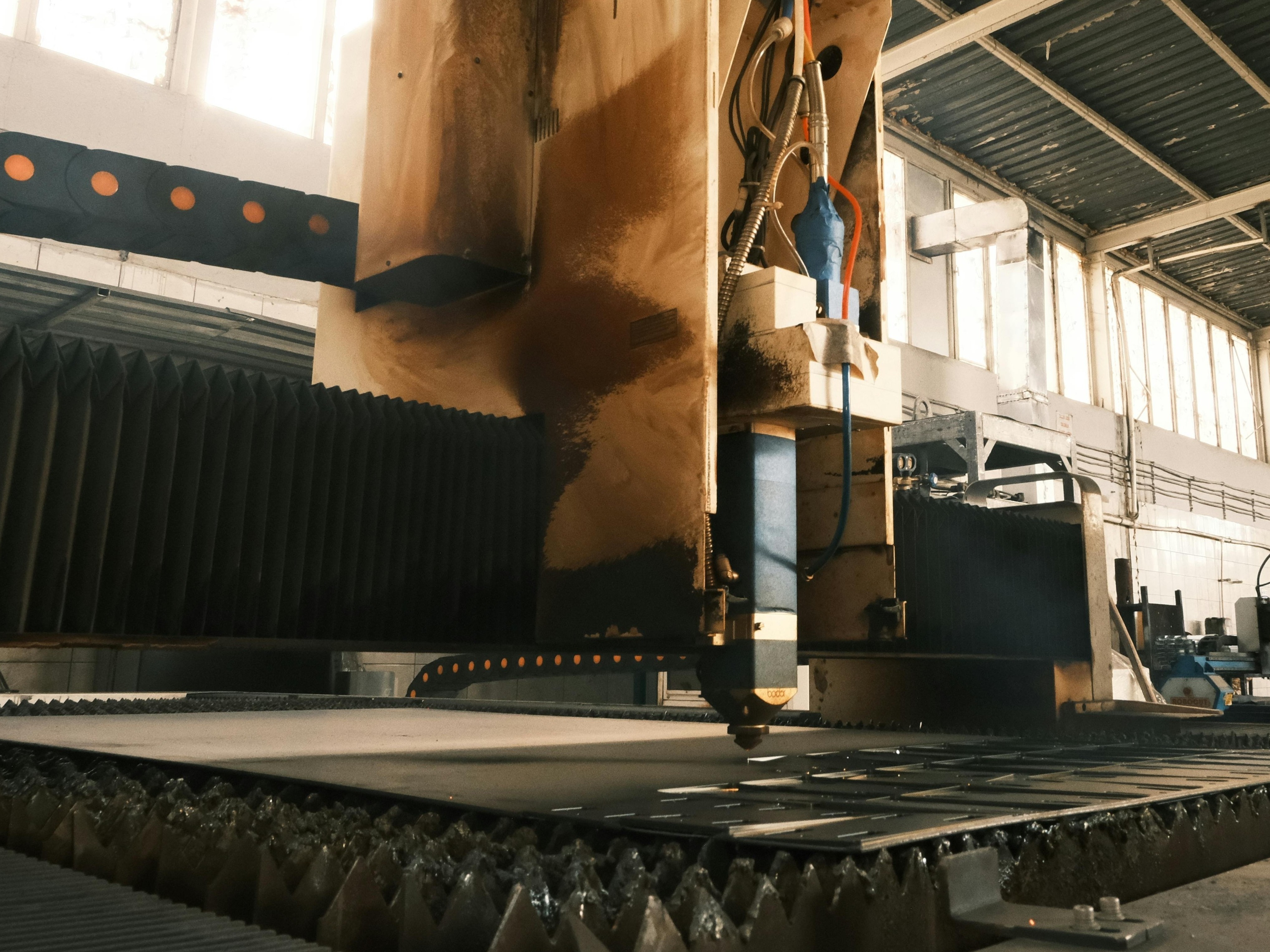 >حلول صناعية شاملة